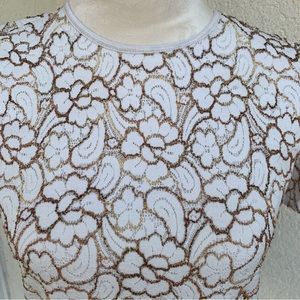 J. COLLECTION- Petites. Off white tan, brown, gold embroidered top.Short…